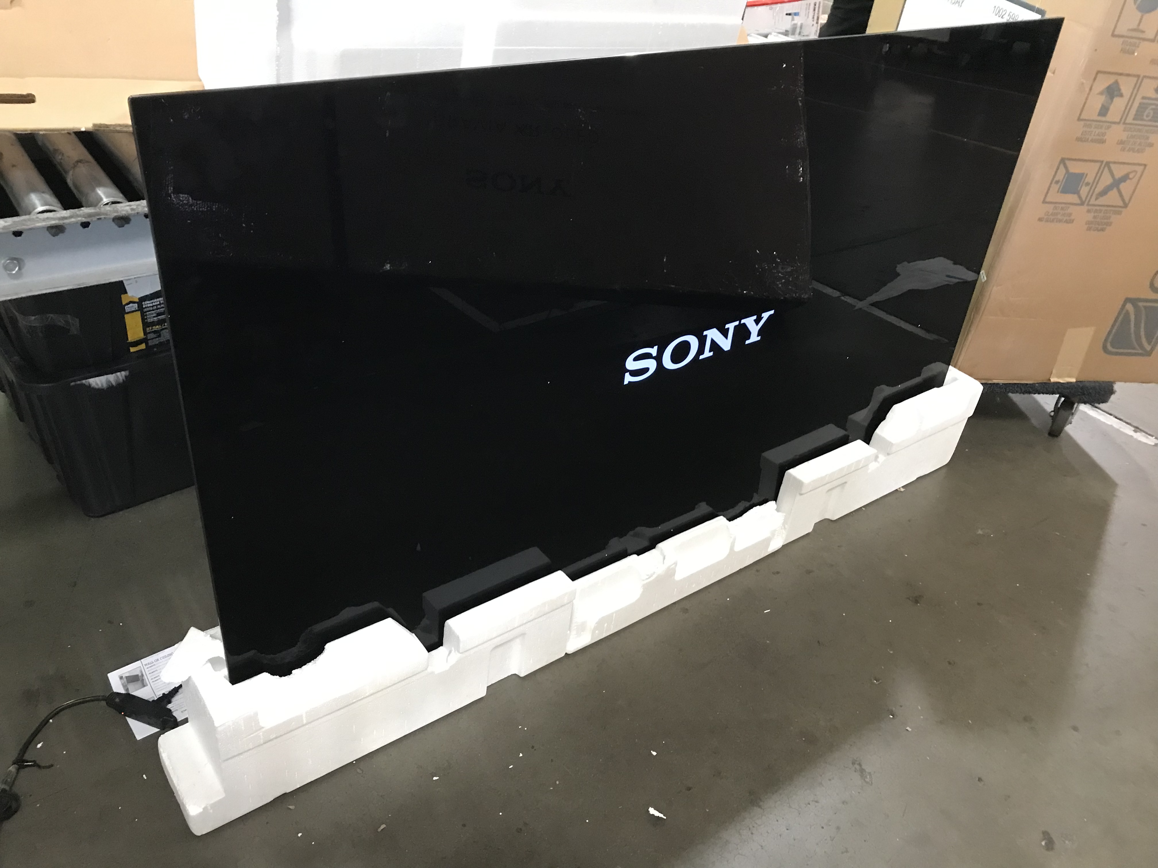 Photo 4 of **SEE NOTES**Sony OLED 77 inch BRAVIA XR A80L Series 4K Ultra HD TV: Smart Google TV with Dolby Vision HDR and Exclusive Gaming Features for The Playstation® 5 XR77A80L- 2023 Model,Black 77 TV Only