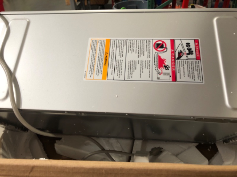 Photo 6 of (HEAVILY USED) Rheem RTG-95DVLN-3 High Efficiency Non-Condensing Indoor Tankless Natural Gas Water Heater, 9.5 GPM