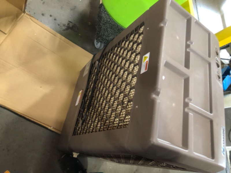 Photo 1 of **see notes**Hessaire MC37M 3,100 CFM 3-Speed Portable Evaporative Cooler