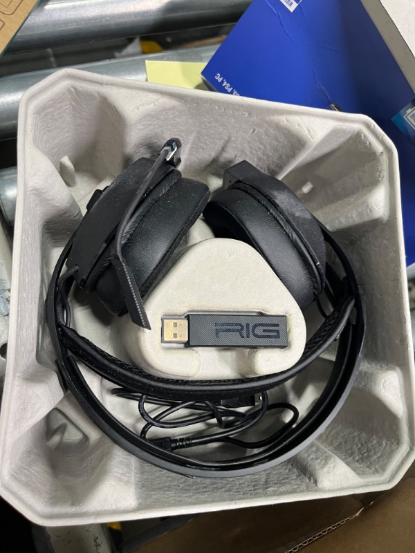 Photo 4 of ***Mic Doesn’t Work Heavy Used*** RIG 800 PRO HS Wireless Gaming Headset and Multi-Function Base Station for Playstation PS4, PS5, PC, USB - 24 Hour Battery