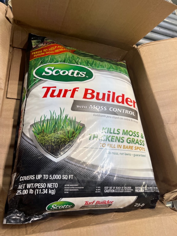 Photo 3 of Scotts Turf Builder with Moss Control Lawn Fertilizer ****USED*** 