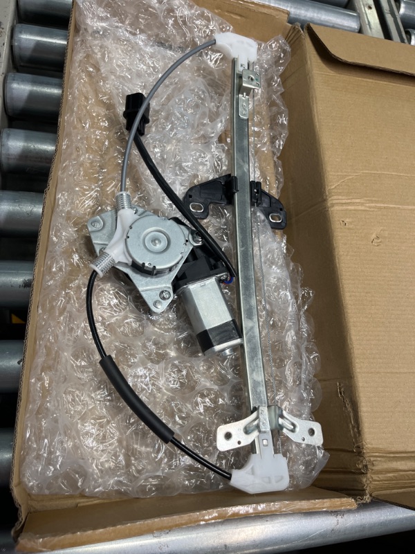 Photo 1 of Power Window Regulator with Motor Assembly Rear Left Drivers Side Replacement fit for 2003-2007 for Honda for Accord Replace 72750-SDA-A01 72750-SDC-A01 748-044