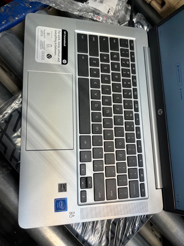 Photo 9 of 
hp chromebook 14a-na0023cl