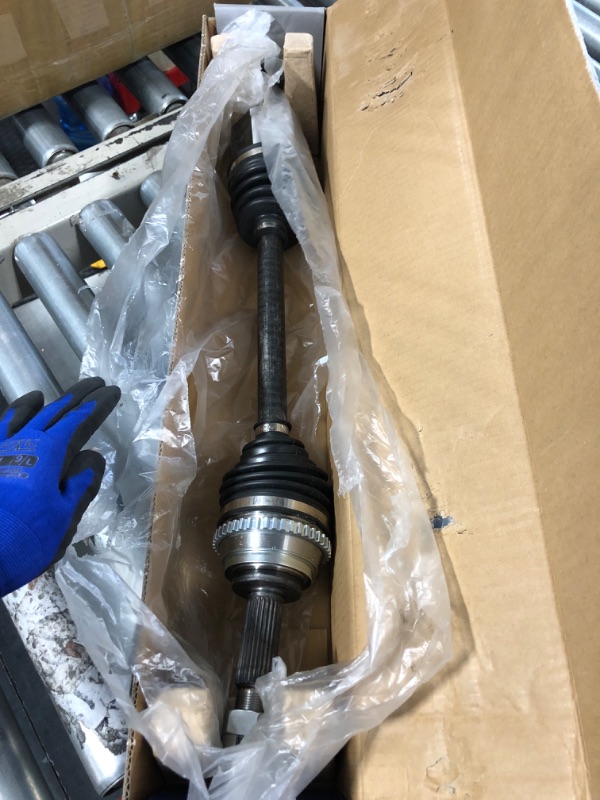 Photo 3 of GSP NCV37525 CV Axle Assembly