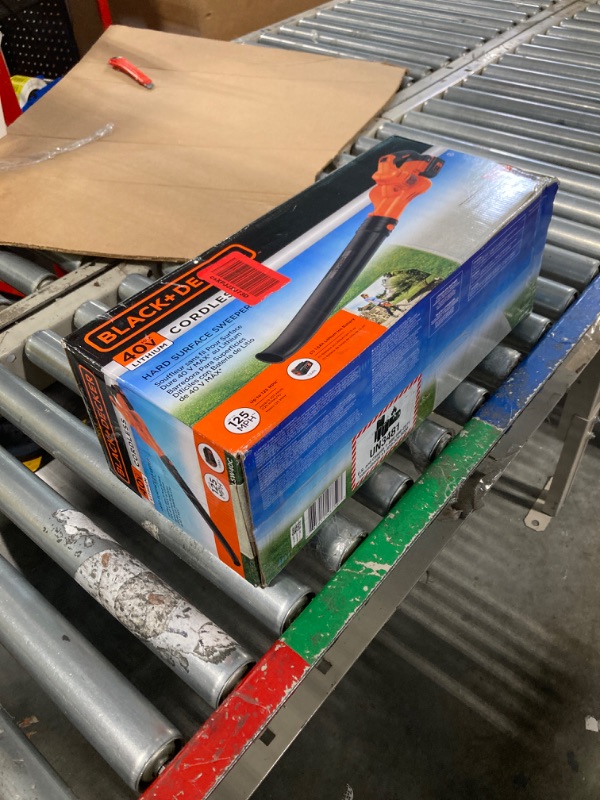 Photo 1 of BLACK+DECKER LSW40C Lithium Sweeper + 40-Volt Battery Pack Kit w/ extra 2.0 AH Battery