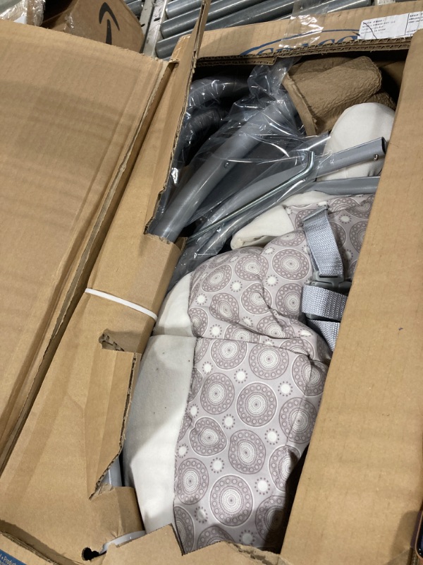 Photo 1 of Graco Simple Sway Abbington Baby Swing