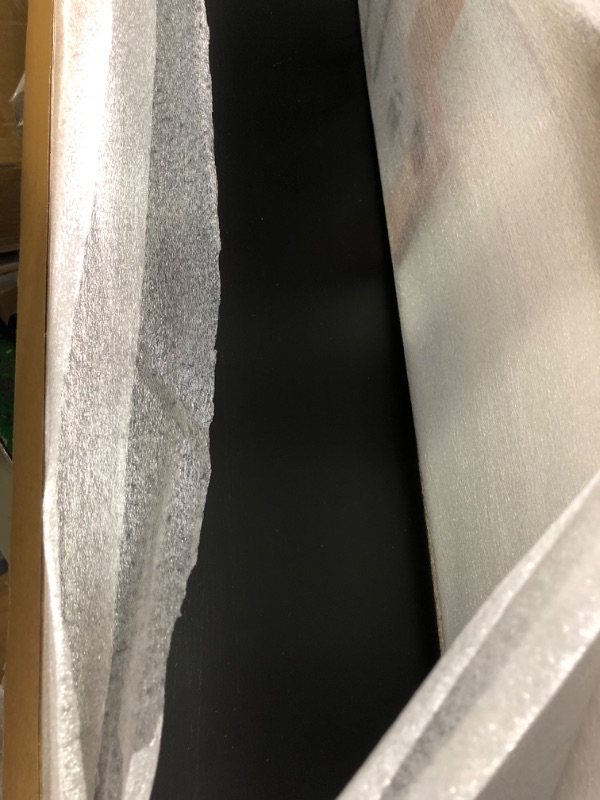 Photo 1 of Floating Shelves, Black 24 inch Long Wall Shelves,Wall Mounted Display Ledge Shelves Perfect for Bedroom Bathroom Living Room and Kitchen Decoration Storage 24inch Black****USED*** 