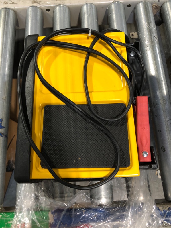 Photo 3 of DEWALT DXAEC801B 30 Amp Bench Battery Charger: 80 Amp Engine Start, 2 Amp Maintainer, 120V AC Outlet, 3.1A USB Port, Battery Clamps Single Battery Charger