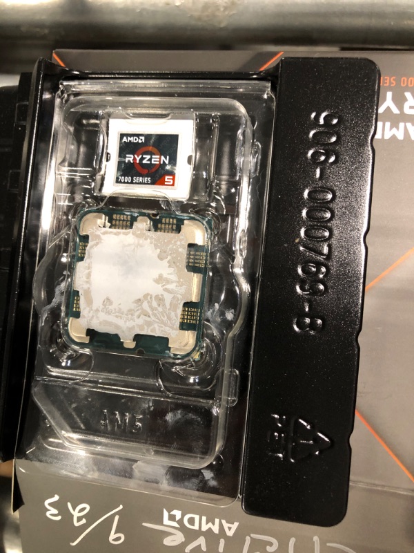 Photo 6 of AMD Ryzen 5 7600 - Ryzen 5 7000 Series 6-Core 3.8 GHz Socket AM5 65W AMD Radeon Graphics Processor -