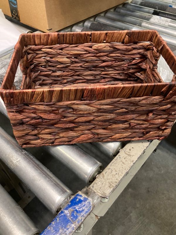 Photo 2 of Rectangle Seagrass Basket Wicker Storage Basket Water Hyacinth Basket,Decorative Storage Baskets with Built-in Handles,Storage Basket for Organizing Pantry Toilet Tank,1 Pcs