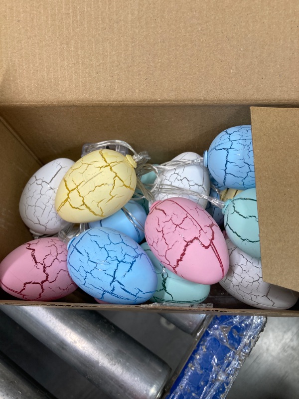 Photo 1 of 2 Pack Easter Lights Decorations, 3D Jumbo Crack Easter Eggs Fairy String Lights Battery Operated Easter Decorations for Home Indoor Outdoor Bedroom Easter Eggs Hunt Party, Total 10 Ft 20 LED