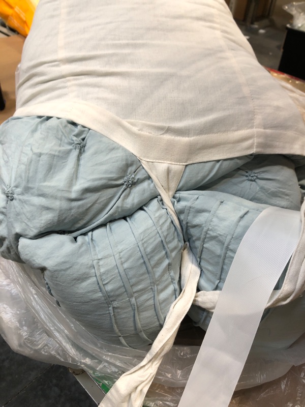 Photo 3 of *** MISSING PARTS***
Lush Decor Ravello Pintuck Vintage Chic Farmhouse Style 5 Piece Comforter Set with Pillow Shams, King, Blue Blue King Comforter