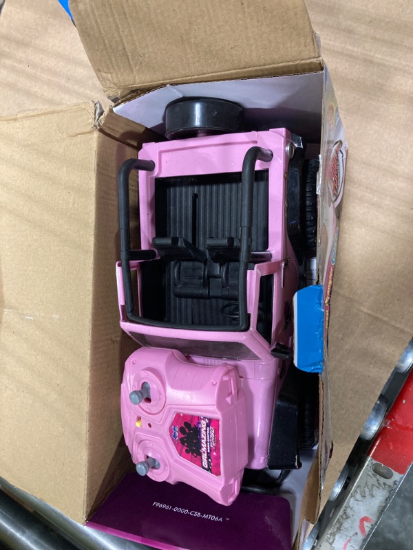 Photo 2 of Jada Toys GIRLMAZING Jeep R/C Vehicle (1:16 Scale), Pink, Standard Multicolor