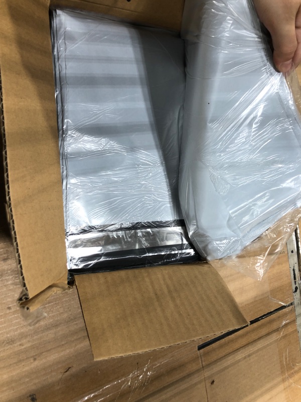 Photo 3 of Reli. Poly Mailers 6x9 | 1000 Pcs Bulk | Small Mailing Envelopes/Shipping Bags | White Packaging Bags for Shipping | Non-Padded Poly Mailers | Self Sealing Mailing Bags for Small Items, Bulk (White)