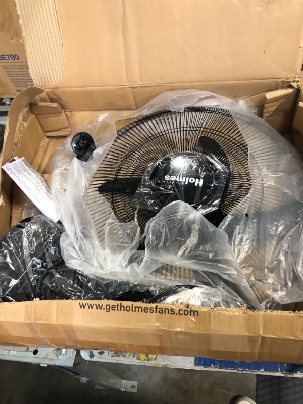 Photo 3 of *****USED**MISSING THE FAN ROD*** HOLMES 18" Stand Fan with 80° Oscillation, 3 Speeds, 5 Blades 12" Table Fan with 75° Oscillation, 3 Speeds Manual Control + 12" Table Fan 18 Inch Black