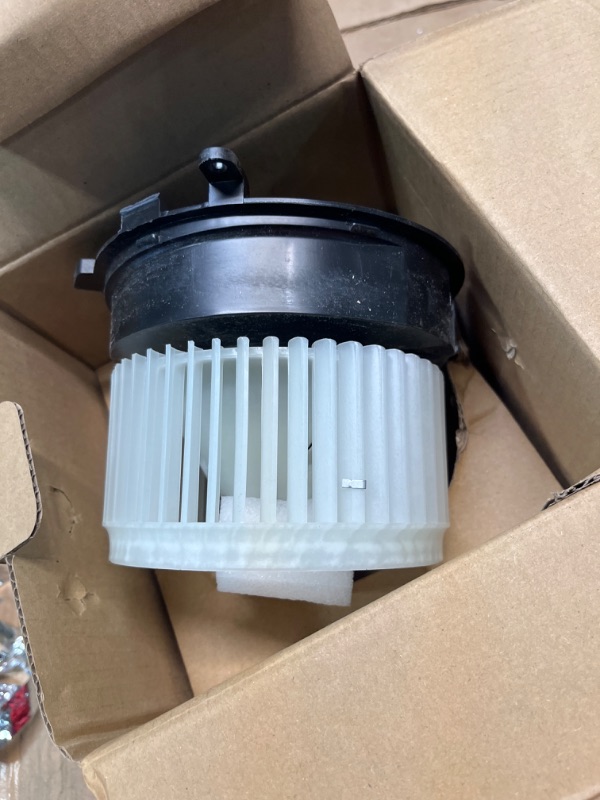 Photo 2 of ***AS IS / NO RETURNS -  FINAL SALE***
AC Heater Blower Motor Compatible with Nissan Vehicles, Rogue 2008-2013, Rogue Select 2014-2015, Sentra 2007-2012 - Replaces 27225-JM01B, 700253, 27225ET00A, 27225ET10A, 27225EN000