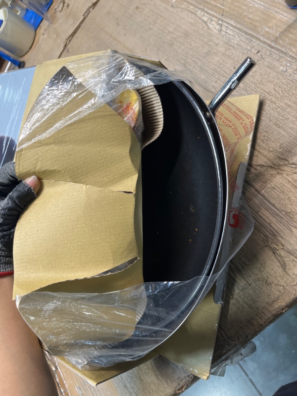 Photo 1 of ****USED**ONE OF THE PAN IS RUSTICED***Joyce Chen Carbon Steel Uncoated Wok Set