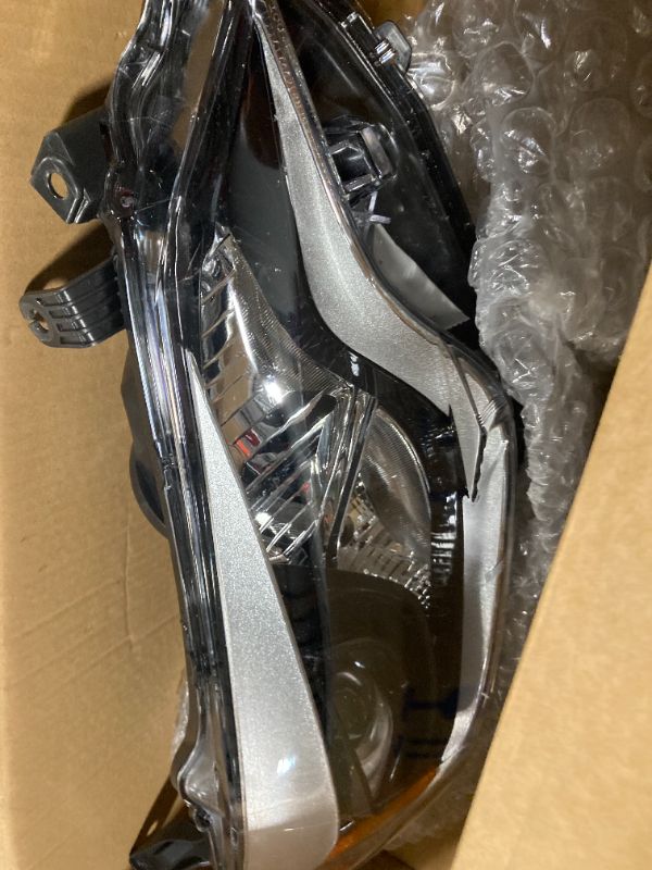 Photo 5 of ****USED***Headlight Assembly Compatible with 2014 2015 2016 14 15 16 2014-2016 Toyota corolla Chrome Housing passenger and driver side