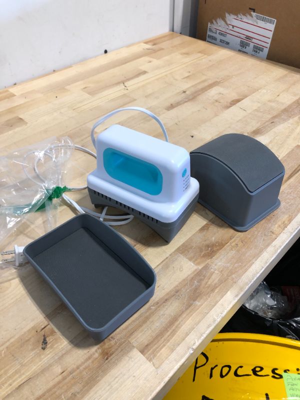 Photo 3 of *** MISSING PARTS***
 Hat Press, Heat Press Machine for Caps with 3.5"×5.5" Curved Heating Plate & Pressing Base, Mini Portable Cap Heat Press with 4 Heating Levels & Auto-Off for Hats Easy Press Green