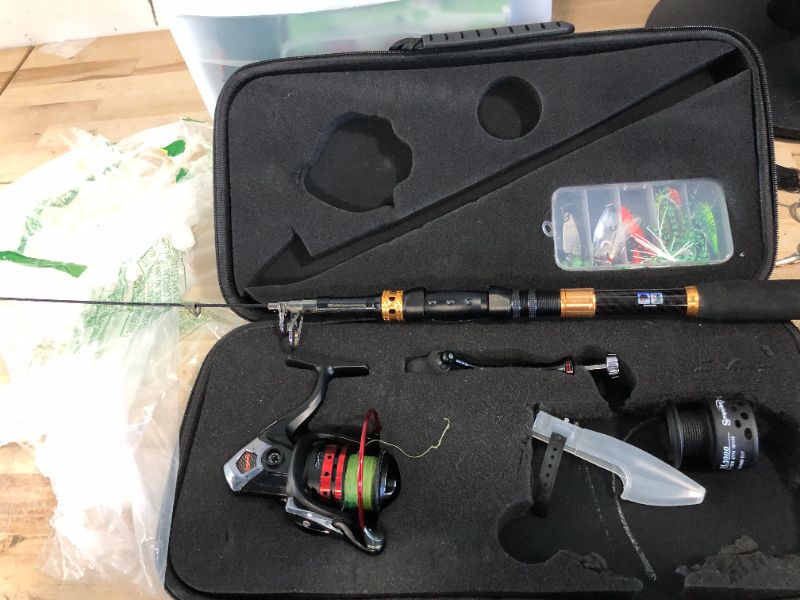 Photo 4 of ****Used*** Sougayilang Fishing Rod Combos with Telescopic Fishing Pole Spinning Reels Fishing Carrier Bag for Travel Saltwater Freshwater Fishing