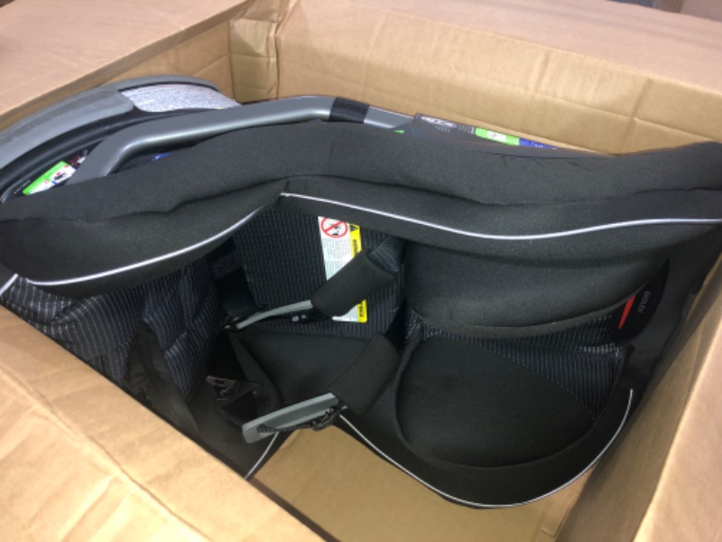 Photo 2 of Britax Emblem 3 Stage Convertible Car Seat, Dash