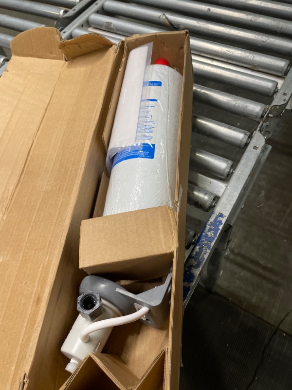 Photo 1 of 3M Aqua-Pure Under Sink Full Flow Drinking Water Filter System 3MFF100, Sanitary Quick Change, Reduces Particulates, Chlorine Taste and Odor, Cysts, Lead, Select VOCs