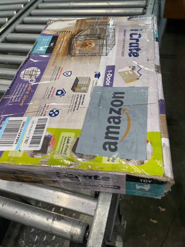 Photo 1 of 18-Inch Single Door iCrate with Fleece Bed