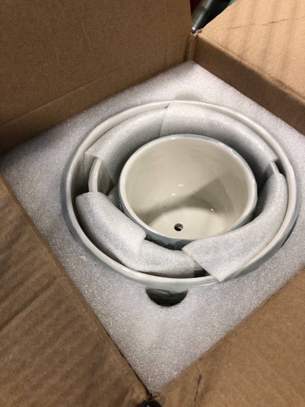 Photo 3 of ***USED****SET OF 2 ONLY*** Ton Sin Grey Flower Pots,Texture Planter for Indoor Plants Set of 3 Ceramic Flower Pots with Saucer,Cute Garden Pots Succulent Pots?2 Pack,Grey
