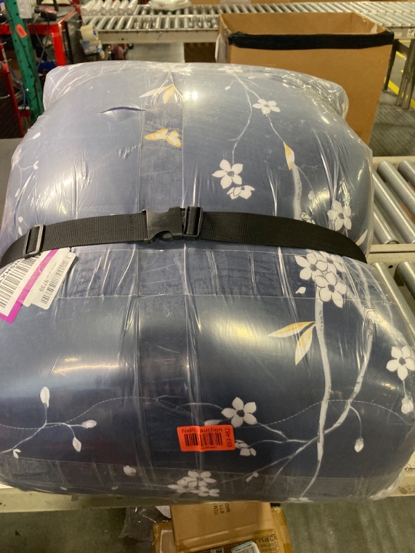 Photo 2 of ***USED** MAXYOYO Navy Floral Printed Japanese Floor Mattress Rustic Style Futon Mattress Foldable Bed Roll Up Camping Mattress Floor Lounger Bed Couches and Sofas Mattress Topper King Size King Navy Floral