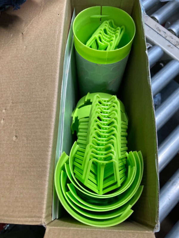 Photo 1 of 4 Pcs Wasp Trap Outdoor Hanging, Insect Catcher for Wasps and Carpenter Bees, Bee Killer Sticky Bug Boards Yellow Jacket Trap with Bait Reservoir, Non-Toxic Reusable Wasp Hornet Trap (Green) 4 Green