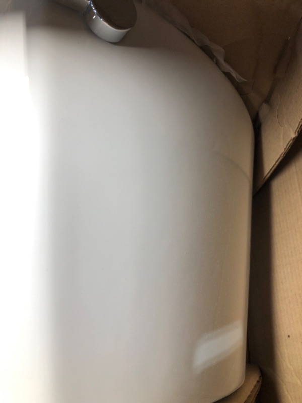 Photo 2 of ***USED - LIKELY MISSING PARTS - UNABLE TO VERIFY FUNCTIONALITY***
American Standard 4188A004.020 Cadet Pro Toilet Tank, White, 3