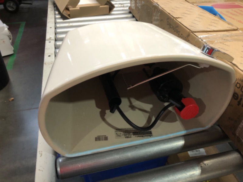 Photo 8 of ***USED - LIKELY MISSING PARTS - UNABLE TO VERIFY FUNCTIONALITY***
American Standard 4188A004.020 Cadet Pro Toilet Tank, White, 3