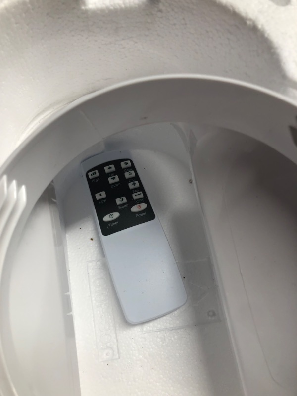 Photo 1 of ***USED - DAMAGED - SEE COMMENTS***
ZAFRO 8,000 BTU Portable Air Conditioners (2024 Upgraded) Cool Up to 350 Sq.Ft, Portable AC with Cool/Dehumidifier/Fan/Sleep Modes, Remote, 24Hrs Timer, Installation Kits for Home/Office/Dorms, White White - 8,000 BTU 1