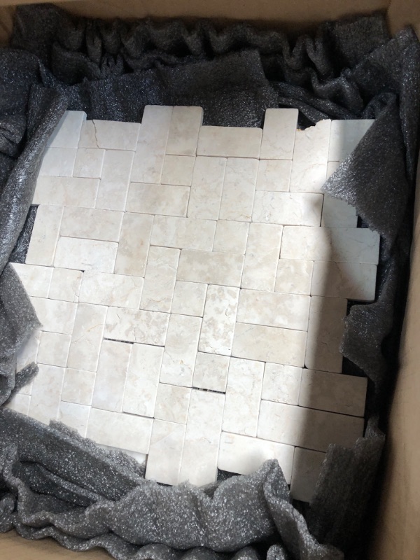 Photo 7 of ***NON REFUNDABLE MIX CONDITION MIX STYLE TILE***PALLET OF TILE