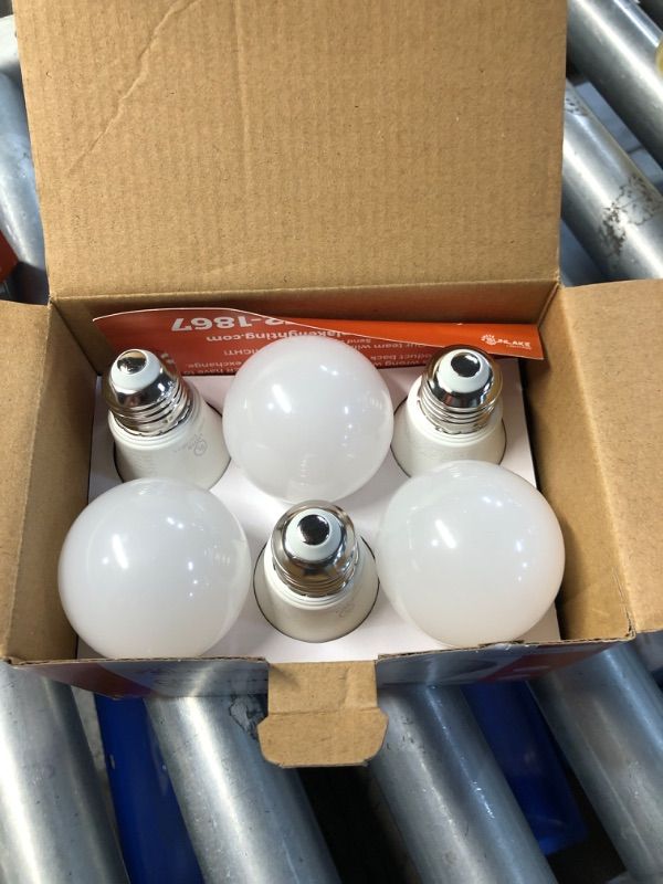 Photo 2 of A19 LED Light Bulb, Non Dimmable Led Bulbs 60 Watt Equivalent, 9W Daylight 5000K 800 lumens, 6 Pack, Standard Indoor LED Light Bulbs E26 Medium Base, Energy Star & UL Listed, Lamps 6 Pack 5000k