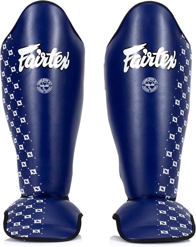 Photo 1 of *** LOKS NEW*** Fairtex SP5 Muay Thai Shin Guards BLUE