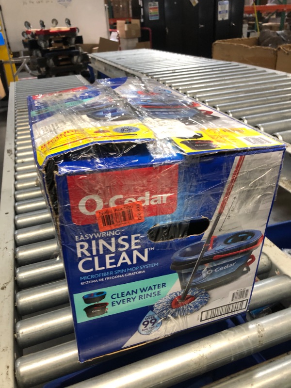 Photo 3 of ***MOP HEAD NOT INCLUDED*** O-Cedar EasyWring RinseClean Spin Mop &#38; Bucket System