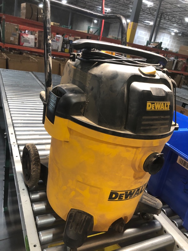 Photo 3 of **PARTS ONLY NON REFUNDABLE** READ NOTES**
DEWALT Stealthsonic Quiet 16-Gallons 6.5-HP Corded Wet/Dry Shop Vacuum with Accessories Included