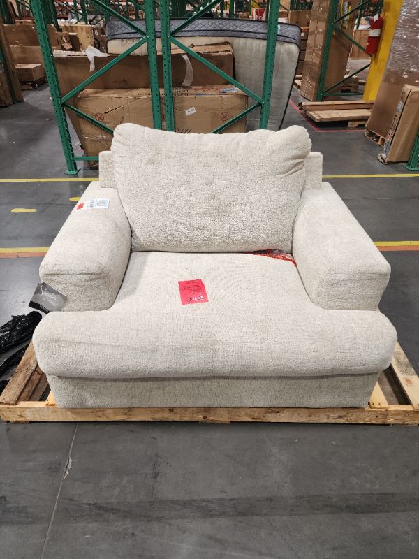 Photo 3 of  ***PALLETIZED ITEM - TRUCK/TRAILER PICKUP ONLY -***   Signature Design by Ashley Soletren Contemporary Chenille Chair and a Half, Off-White