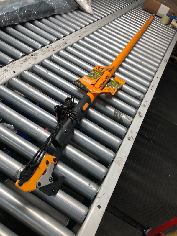 Photo 2 of ***USED*** PowerLever 1-1/8 in. Cut Capacity Steel Saw Blade 15 in. Fiberglass Pole 14 Ft. Tree Pruner
