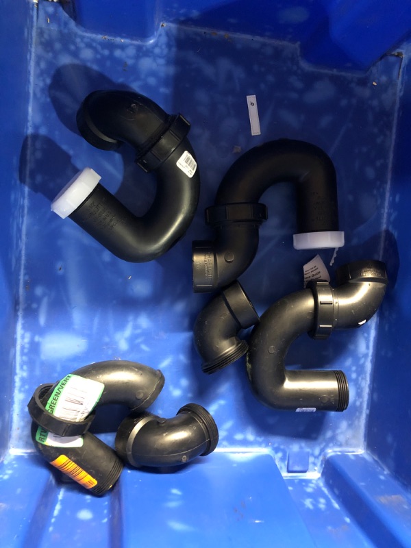 Photo 1 of ***NELLIS VARIETY BOX- MIXED ITEMS- SOLD AS IS- NONREFUNDABLE***
Plumbing items