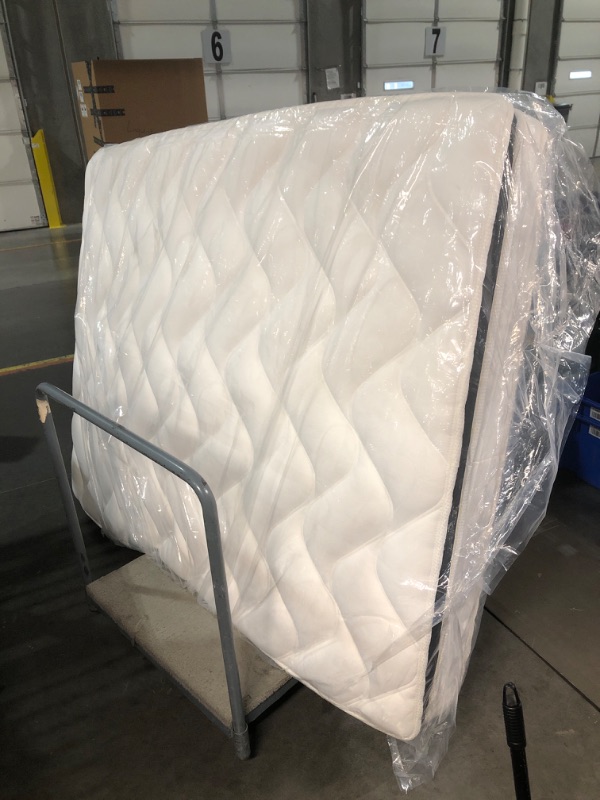 Photo 2 of ***STOCK PHOTO REFERENCE ONLY***Queen Mattress, Gel Memory Foam Hybrid Mattress in a Box,Motion Isolation Individually Pocket Innerspring ,Pressure Relief,Back Pain Relief,