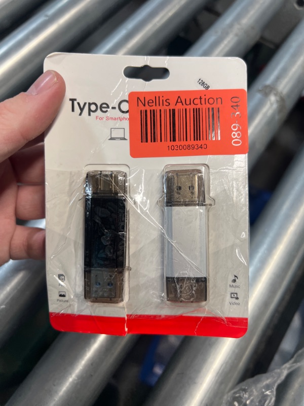 Photo 2 of ***FACTORY SEALED***O-PENED FOR INSPECTION*
Vansuny 2 Pack 128GB USB C Flash Drive 2 in 1 OTG USB 3.0 + USB C Memory Stick with Keychain Dual Type C USB Thumb Drive Photo Stick Jump Drive (Black and Silver)