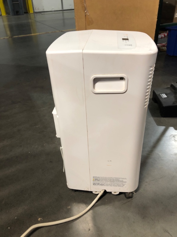 Photo 7 of ***USED - UNTESTED - MISSING PARTS - SEE COMMENTS***
Vissani 5,000 BTU 115-Volt Portable Air Conditioner for 150 sq. ft. Rooms Dehumidifies and Remote in White