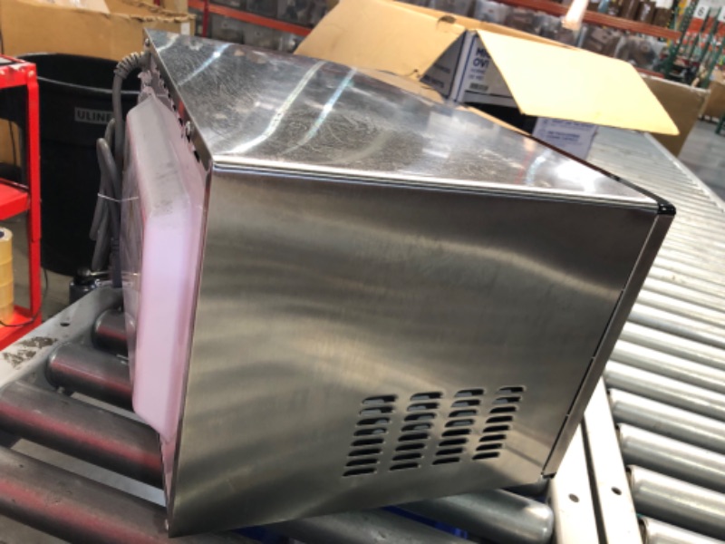 Photo 10 of ***NONREFUNDABLE - THIS SALE FINAL -  PARTS ONLY - SEE COMMENTS***
GE JES1145SHSS 1.1 Cu. Ft. Capacity Countertop Microwave, Stainless Steel