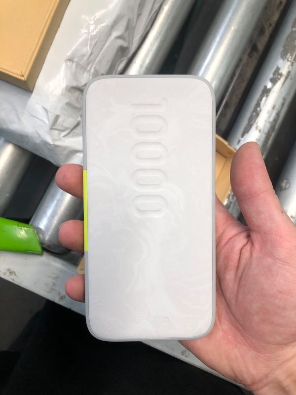 Photo 2 of (READ FULL POST) InstantGo 10000 - 10000mAh Wireless Power Bank- White 10000 white Wireless and USB-C