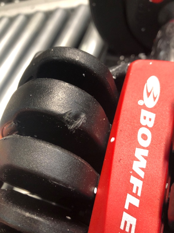 Photo 5 of ***MINOR DENTS OR SCRATCHES.  SEE PHOTOS***
Bowflex SelectTech 552 Adjustable Dumbbells.  Each dumbbell adjust from 5 to 52.5 lb. in 2.5 lb. increments. No more picking up 15 different dumbbells to give you the results you want.