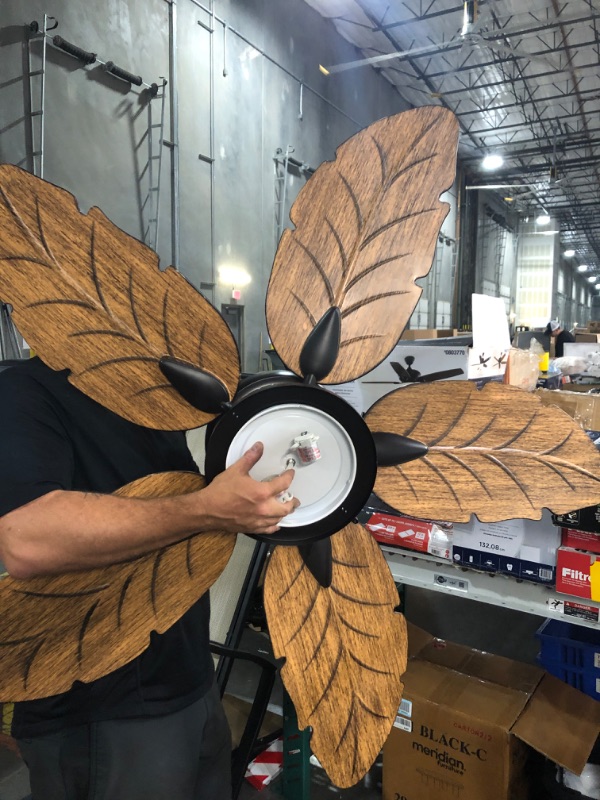 Photo 1 of ***PARTIAL ITEM. MISSING GLASS LIGHT BULB COVER. STOCK PHOTO FOR REFERENCE ONLY***
Harbor Breeze Ceiling Fan Royal Palm, 52 Inch Tropical LED Ceiling Fan with Light, Pull Chain