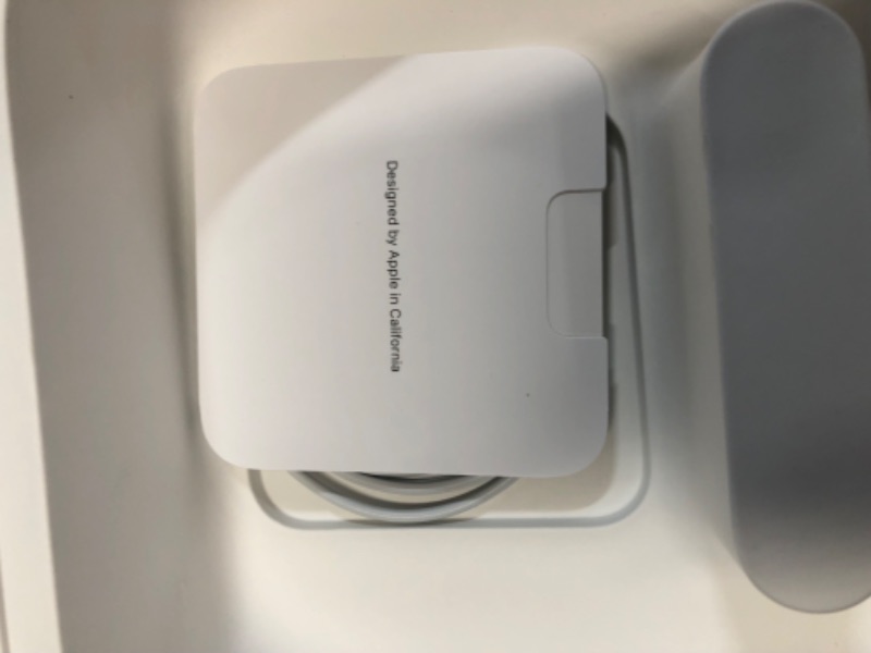 Photo 5 of (READ FULL POST) Apple AirPods Max Wireless Over-Ear Headphones, Active Noise Cancelling, Transparency Mode, Personalized Spatial Audio, Dolby Atmos, Bluetooth Headphones for iPhone – Green