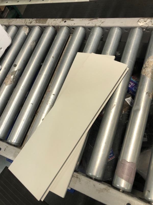 Photo 1 of ***USED - POWERS ON - UNABLE TO TEST FURTHER - LIKELY MISSING PARTS***
Hisense Portable Air Conditioner | White Ventilation | WIFI | 8000-BTU | 9000-BTU Heating | 115 Volts | Timer | 4 Comfort Modes | Remote Control | Double Hose (Reconditioned) AP55023HR